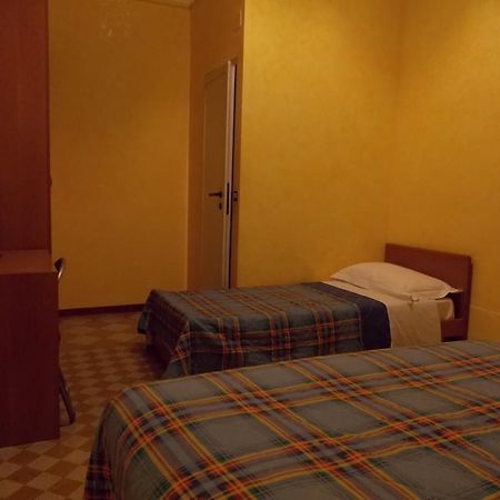 Albergo Stazione Brescia Exteriör bild