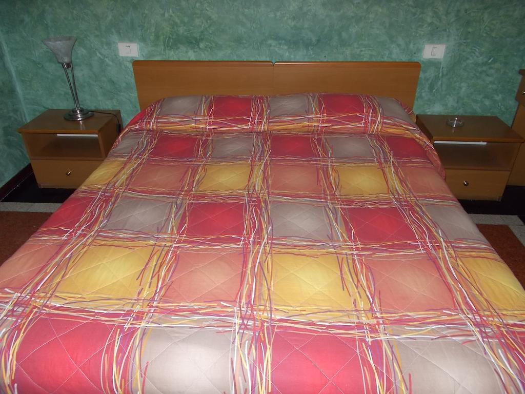 Albergo Stazione Brescia Rum bild